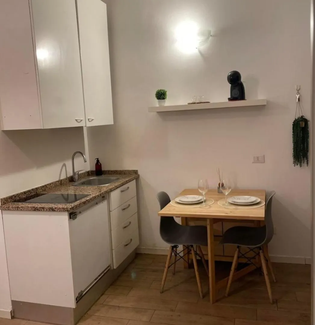 Apartment Private And Cute Appartement 13Min Central Station Milan Italy