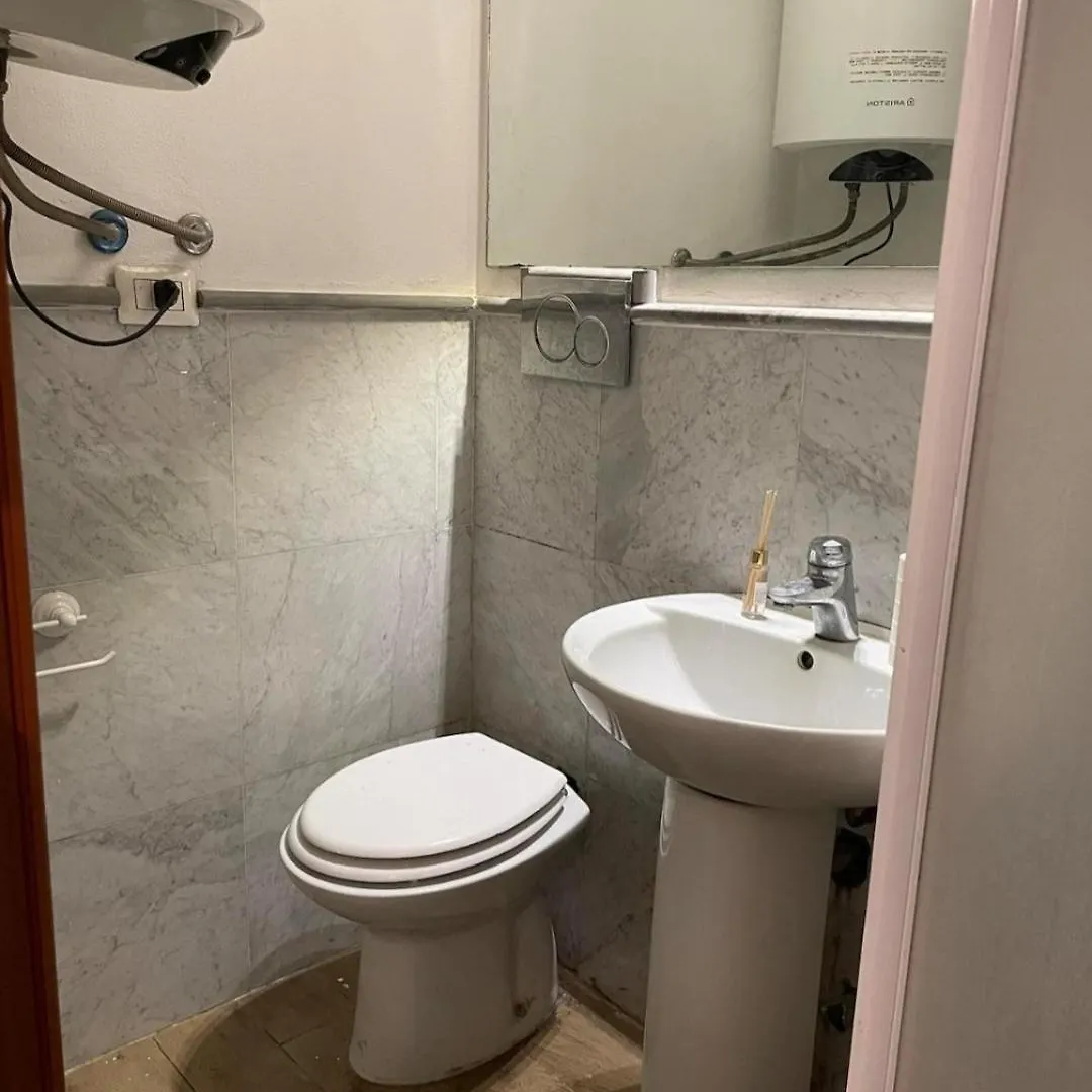 Private And Cute Appartement 13Min Central Station Milan Apartment
